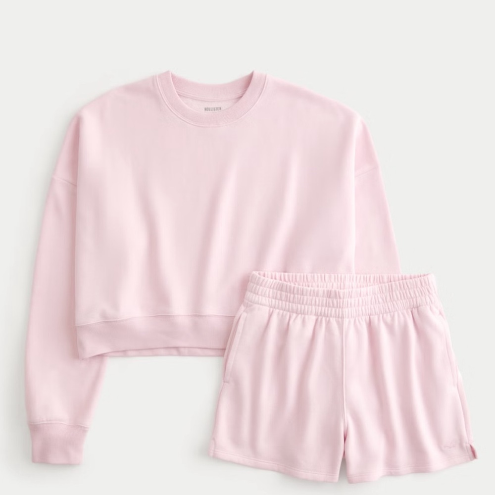 Hollister Light Pink Sweatshirt